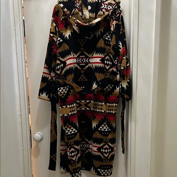 Pendleton Nehalem Cotton Velour Bathrobe NWOT - Picture 9 of 11